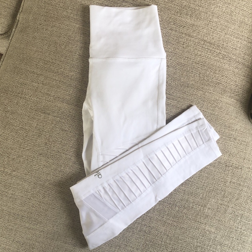 High Waisted Alo Moto Legging